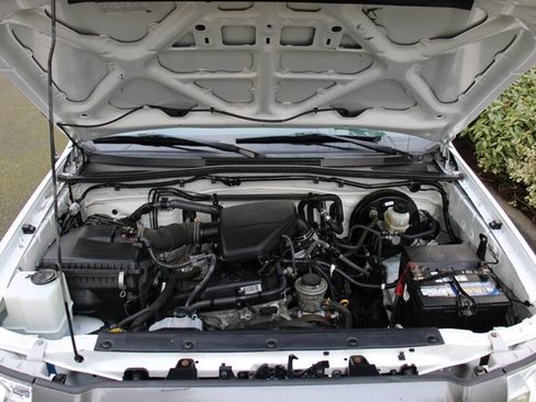 Used 2011 Toyota Tacoma 2WD Regular Cab image 15