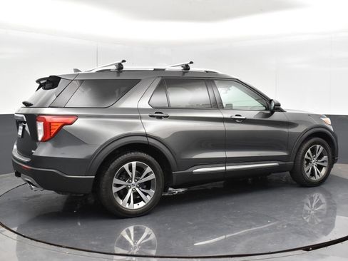 Used 2020 Ford Explorer Platinum w/ Premium Technology Package AWD/4WD image 19