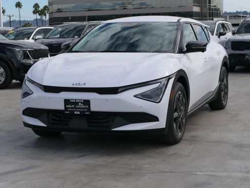 New 2025 Kia EV6 Light image 7