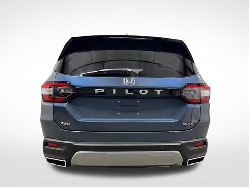 Used 2026 Honda Pilot Elite image 4