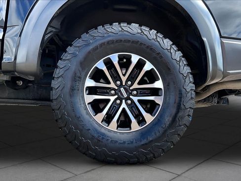 Used 2020 Ford F150 Raptor w/ Equipment Group 802A Luxury image 11