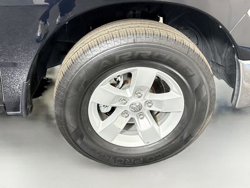 Used 2023 RAM 1500 Classic SLT w/ Trailer & Traction Group image 31