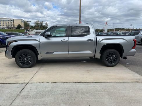 New 2026 Toyota Tundra Platinum image 9