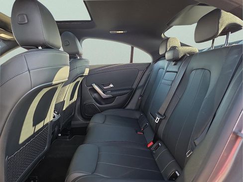 Used 2021 Mercedes-Benz CLA 250 4MATIC image 10