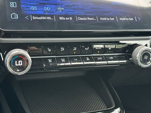 New 2027 Chevrolet Bolt LT w/ Comfort Package FWD image 19