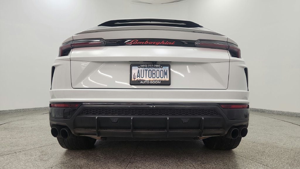 Used 2020 Lamborghini Urus AWD/4WD image 17