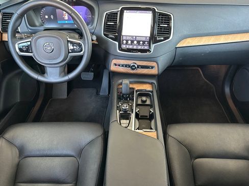Used 2023 Volvo XC90 T8 Plus w/ Protection Package Premier AWD/4WD image 14