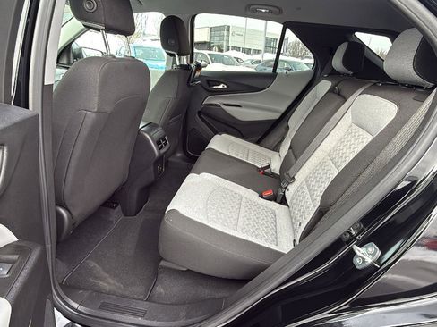 Used 2023 Chevrolet Equinox LS w/ LS Convenience Package image 22