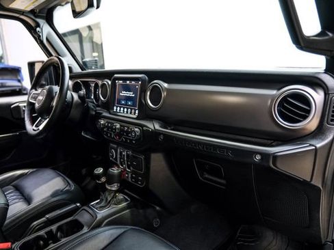 Used 2020 Jeep Wrangler Unlimited Rubicon AWD/4WD image 16