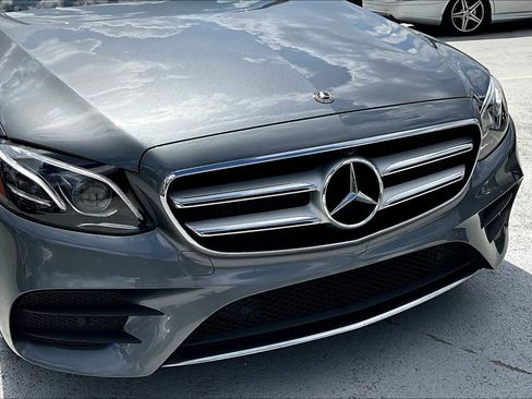 Used 2019 Mercedes-Benz E 300 image 28
