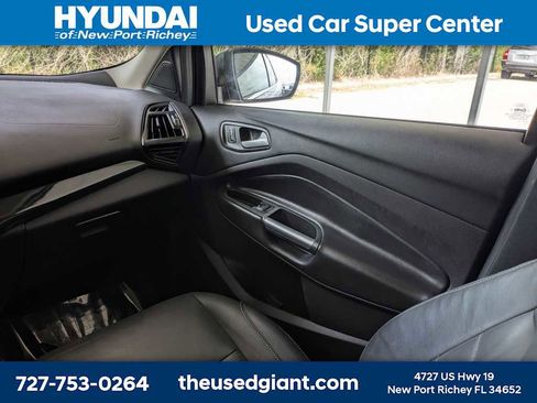 Used 2015 Ford Escape Titanium w/ Equipment Group 301A FWD image 20