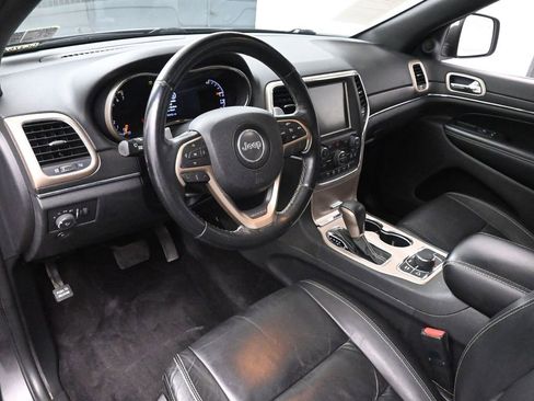 Used 2016 Jeep Grand Cherokee Limited image 11