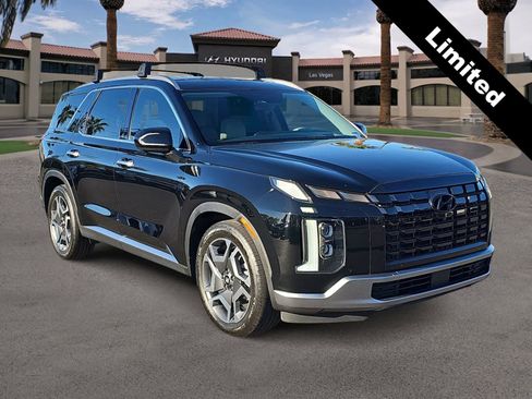 Used 2024 Hyundai Palisade Limited image 2