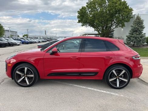 Used 2025 Porsche Macan S AWD/4WD image 7