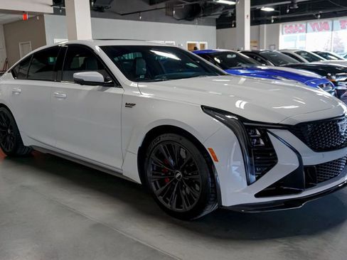 Used 2025 Cadillac CT5 V Blackwing w/ Precision Package image 38