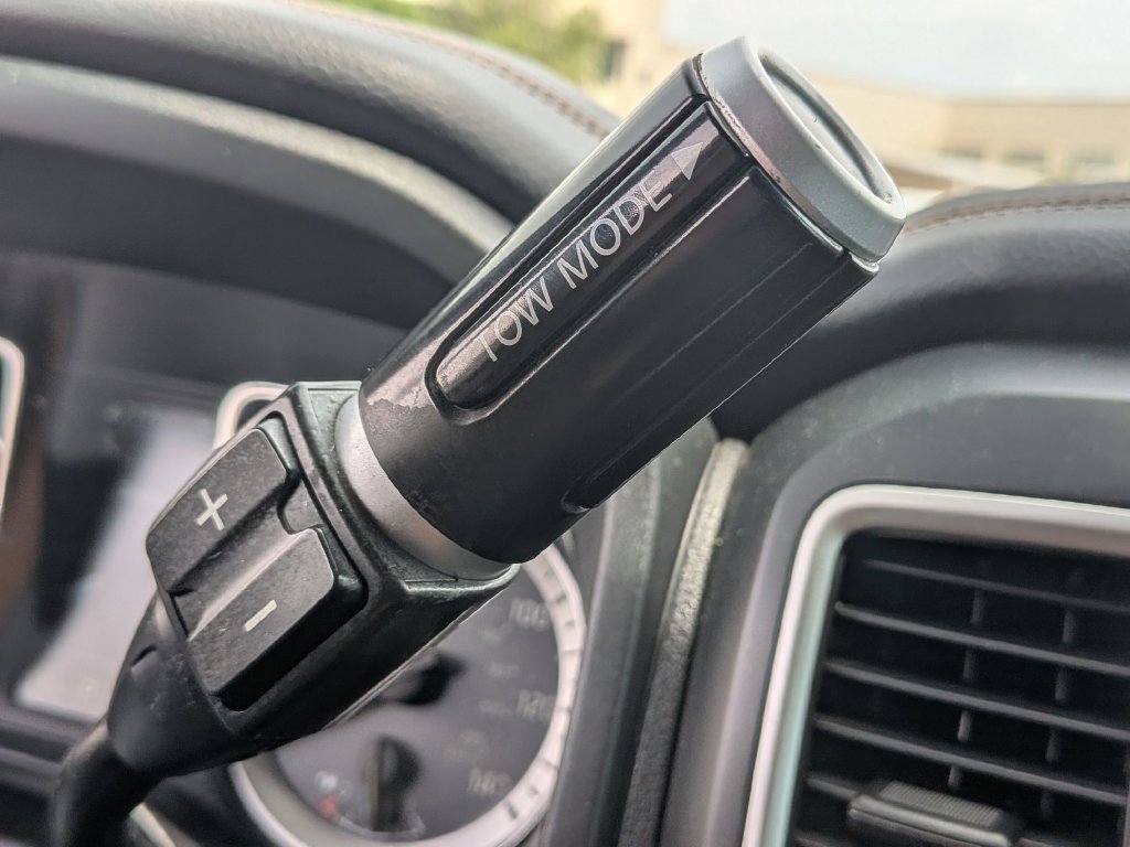 Used 2019 Nissan Titan SL w/ Midnight Edition AWD/4WD image 33
