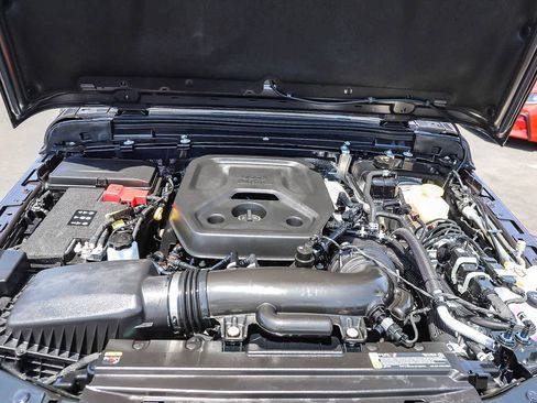 Used 2026 Jeep Wrangler Sport AWD/4WD image 26