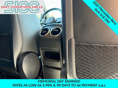 Used 2021 Mercedes-Benz GLB 250 4MATIC image 19