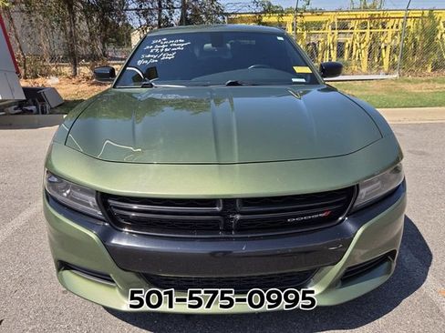 Used 2020 Dodge Charger SXT w/ Blacktop Package RWD image 6