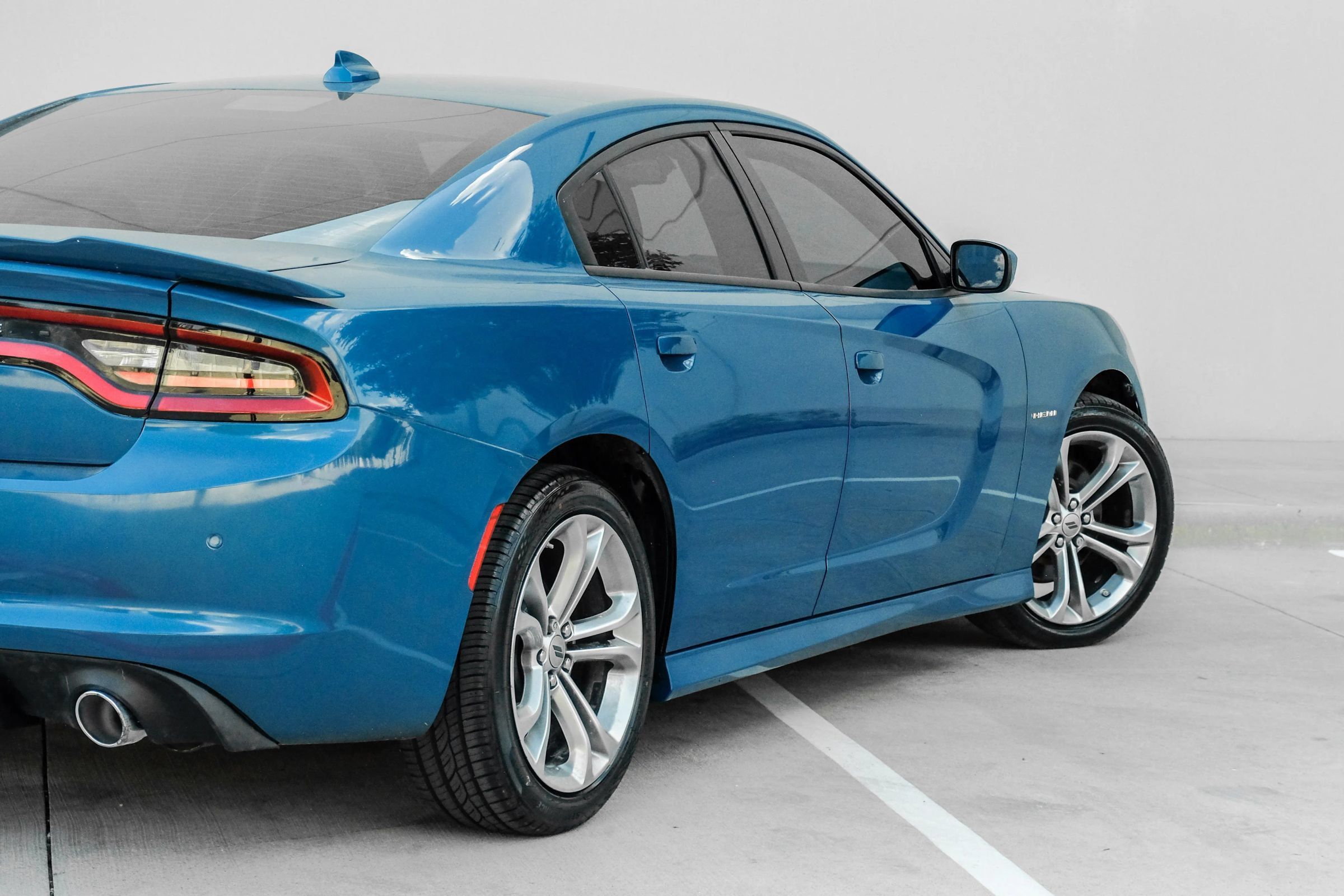 Used 2022 Dodge Charger R/T w/ Driver Convenience Group RWD image 6