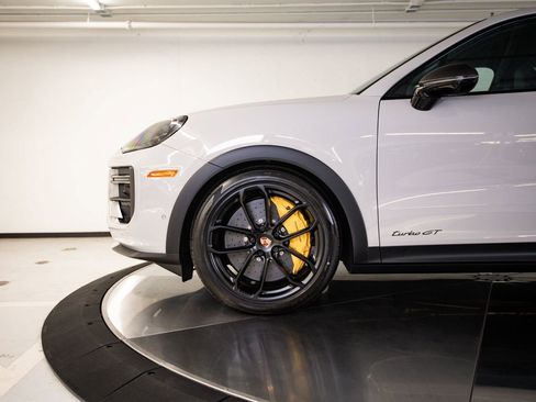 New 2026 Porsche Cayenne Turbo GT AWD/4WD image 11