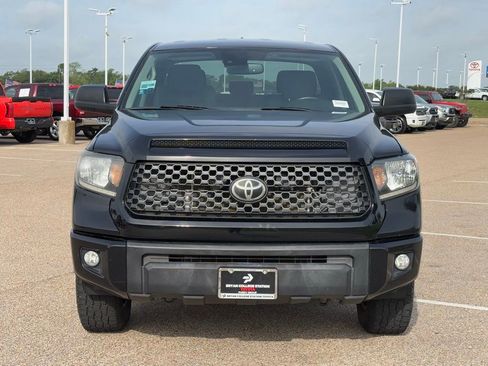 Used 2021 Toyota Tundra SR5 w/ SX Package RWD image 3