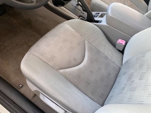 Used 2010 Toyota RAV4 2WD image 22