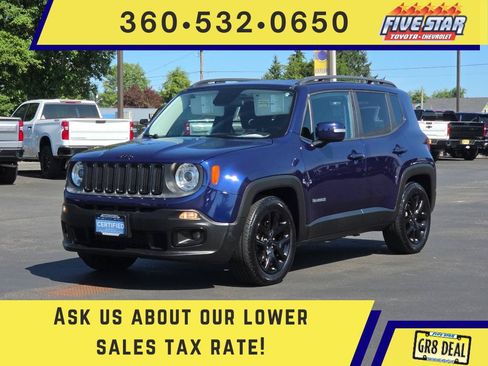 Used 2017 Jeep Renegade Altitude FWD image 1