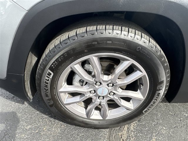 Certified 2024 GMC Terrain SLT w/ LPO, Floor Liner Package FWD image 31