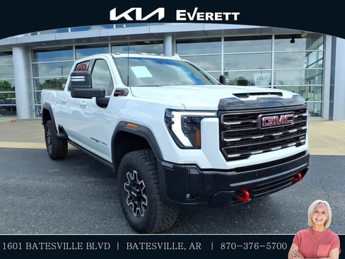 Used 2026 GMC Sierra 2500 AT4X AWD/4WD image 1