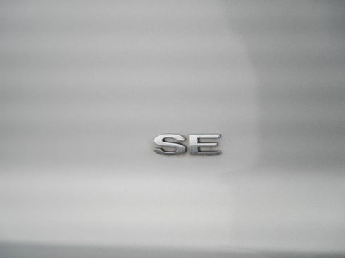 Used 2019 Ford EcoSport SE AWD/4WD image 9