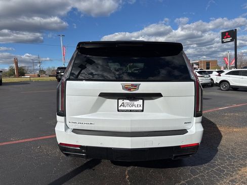 Used 2026 Cadillac Escalade Sport w/ Touring Package image 15