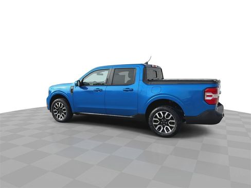 Used 2022 Ford Maverick Lariat image 6