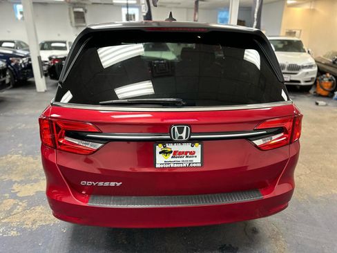 Used 2022 Honda Odyssey EX image 8