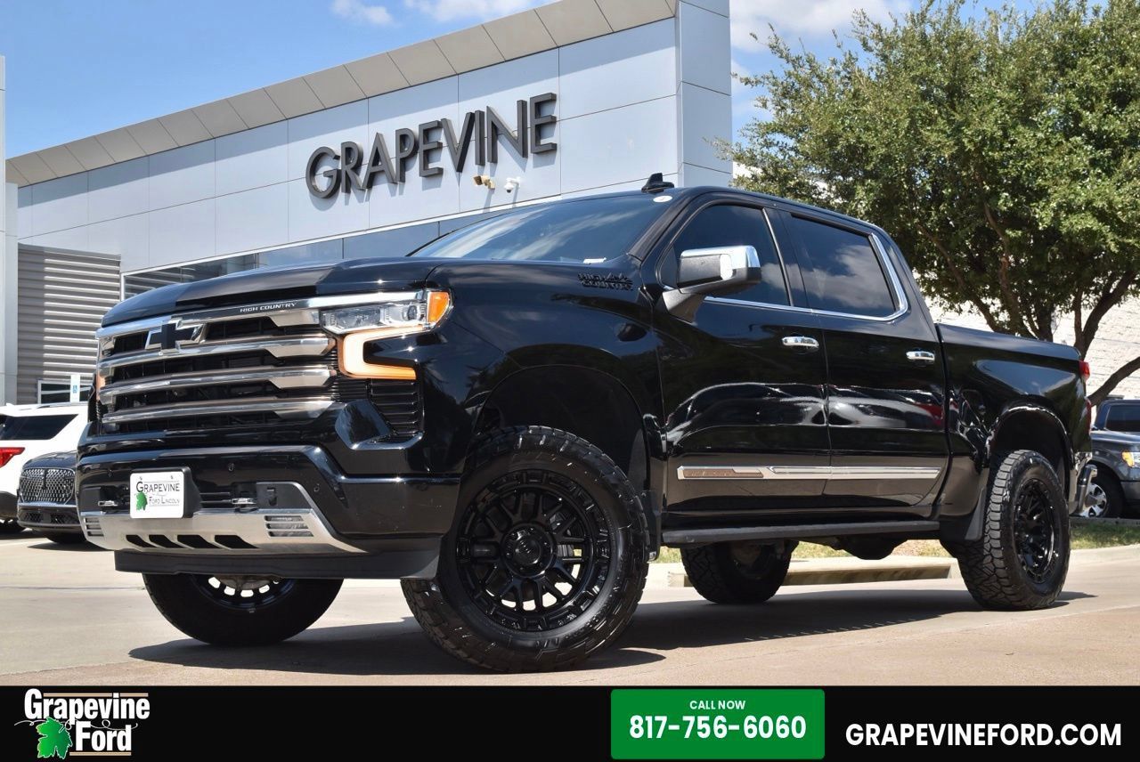 Used 2022 Chevrolet Silverado 1500 High Country w/ Max Trailering Package AWD/4WD image 1