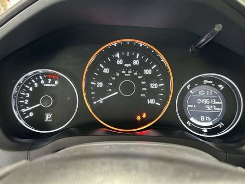 Used 2017 Honda HR-V LX image 14