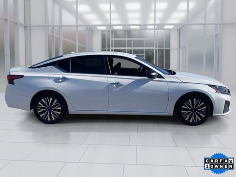 Certified 2024 Nissan Altima 2.5 SV image 7