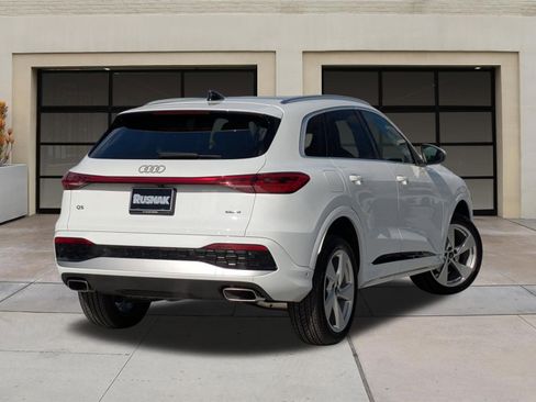 Used 2025 Audi Q5 Premium w/ Premium Plus AWD/4WD image 4