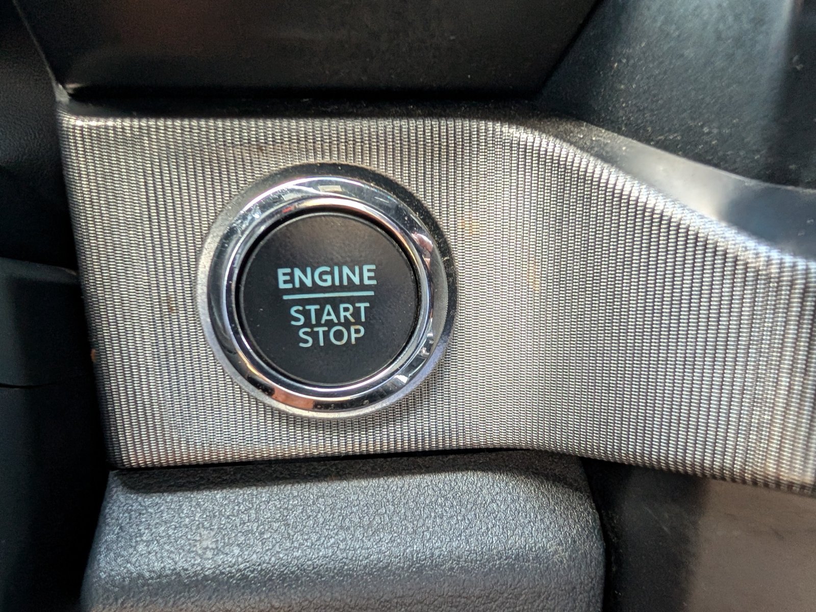 Used 2025 Ford F350 Platinum AWD/4WD image 13