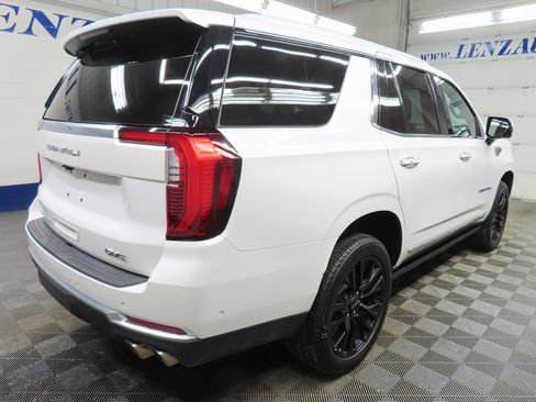 Used 2025 GMC Yukon Denali image 4
