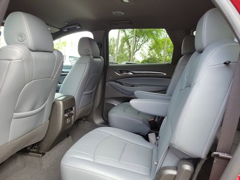 Used 2024 Buick Enclave Essence w/ Sport Touring Edition FWD image 13