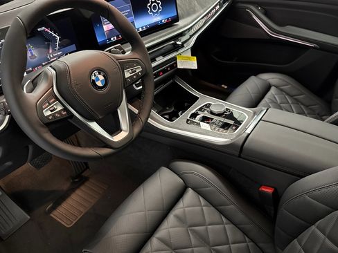 Used 2026 BMW X5 xDrive40i w/ Climate Comfort Package AWD/4WD image 4