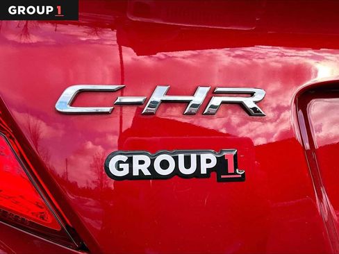 Certified 2020 Toyota C-HR LE image 31