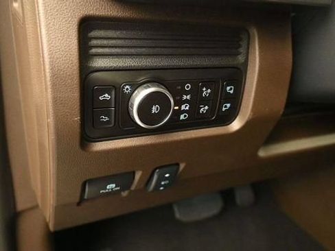 New 2026 Ford F250 King Ranch w/ Chrome Package AWD/4WD image 14