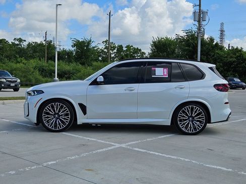 Used 2026 BMW X5 xDrive40i w/ M Sport Package AWD/4WD image 9