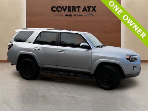 Used 2023 Toyota 4Runner SR5 Premium image 6