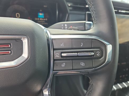 Used 2026 GMC Terrain Elevation w/ Elevation Premium Package image 23