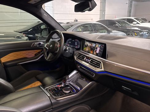 Used 2022 BMW X5 M w/ Competition Package 2 AWD/4WD image 34