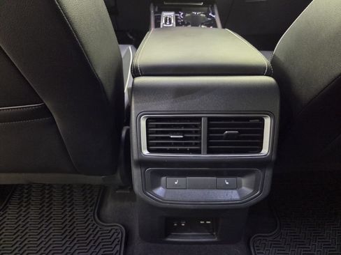 Used 2024 Volkswagen Atlas Cross Sport SEL Premium R-Line AWD/4WD image 24