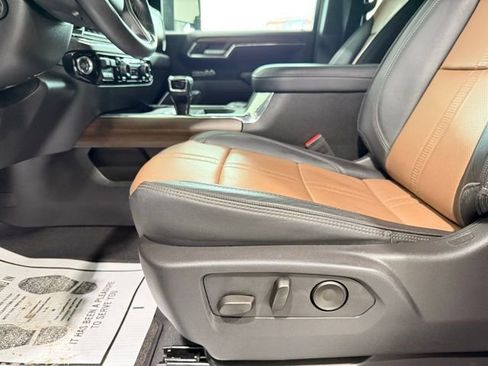 Used 2024 Chevrolet Silverado 1500 High Country w/ Max Trailering Package image 13